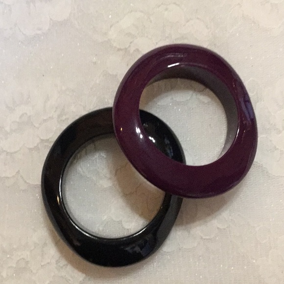 Black and Purple Plastic Bangle Bracelets - Picture 1 of 5